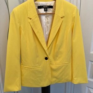 Beautiful yellow blazer jacket